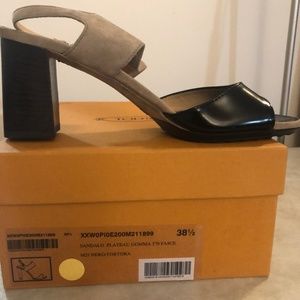 TODS Tan Black Leather Suede Ankle Strap Block Heels Sandals Size 38.5